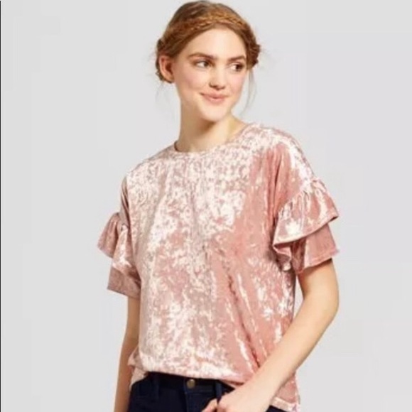 Pink velvet ruffle blouse - Picture 5 of 5